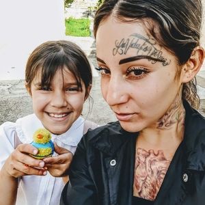 Meet your Posher, Dulce